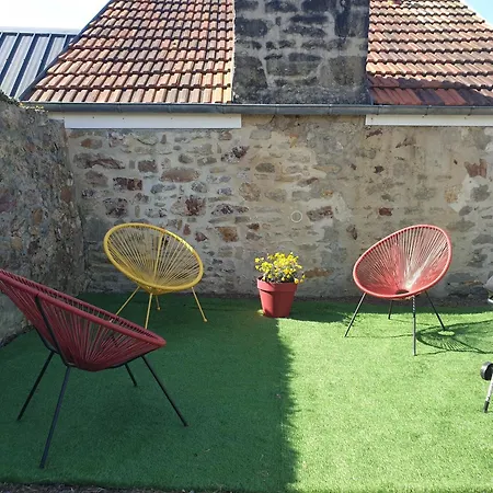 Gite Proche De Sainte Mere Eglise Montebourg Exterior photo